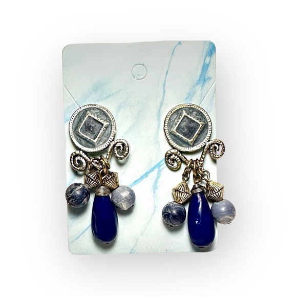 Elegant Silver and Blue Dangle Earrings - Picture 1 of 6